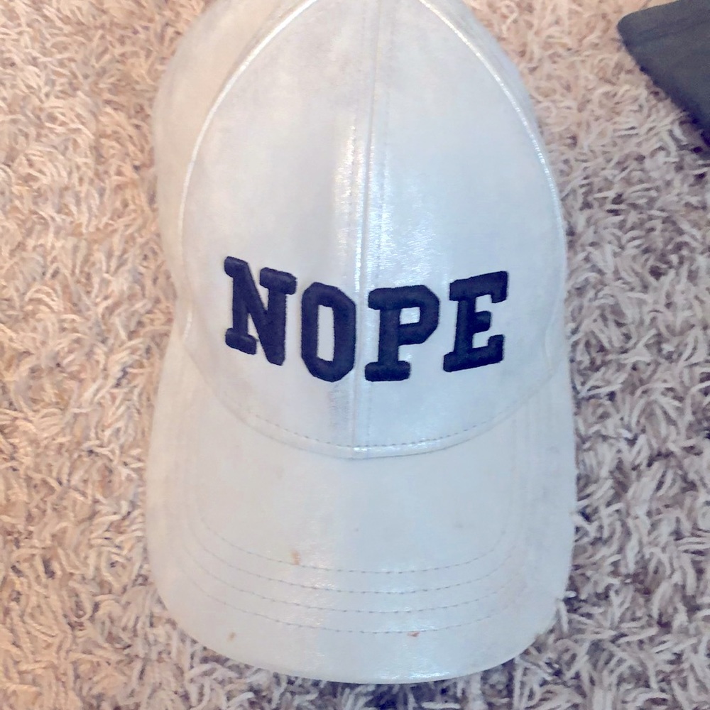 A silver hat